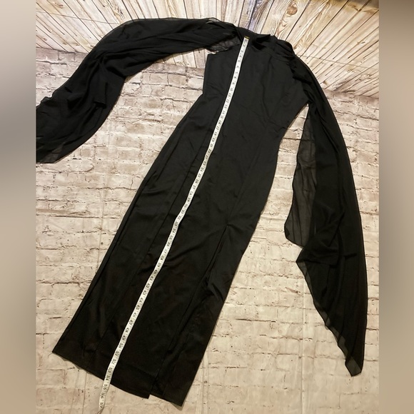 NWT DOSE black maxi formal dress with long flare chiffon sleeve(cape) size M. - Picture 8 of 12